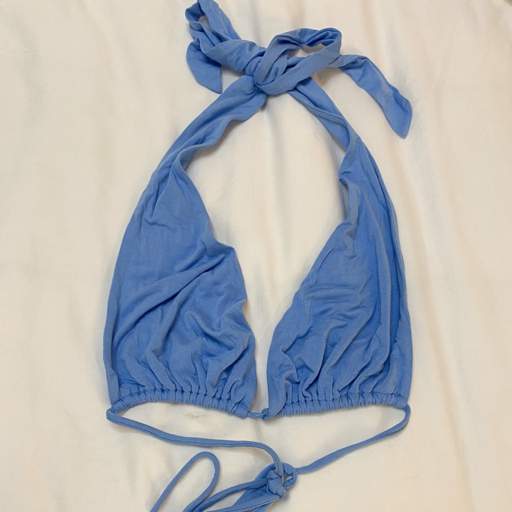 Tresser blue wrap top